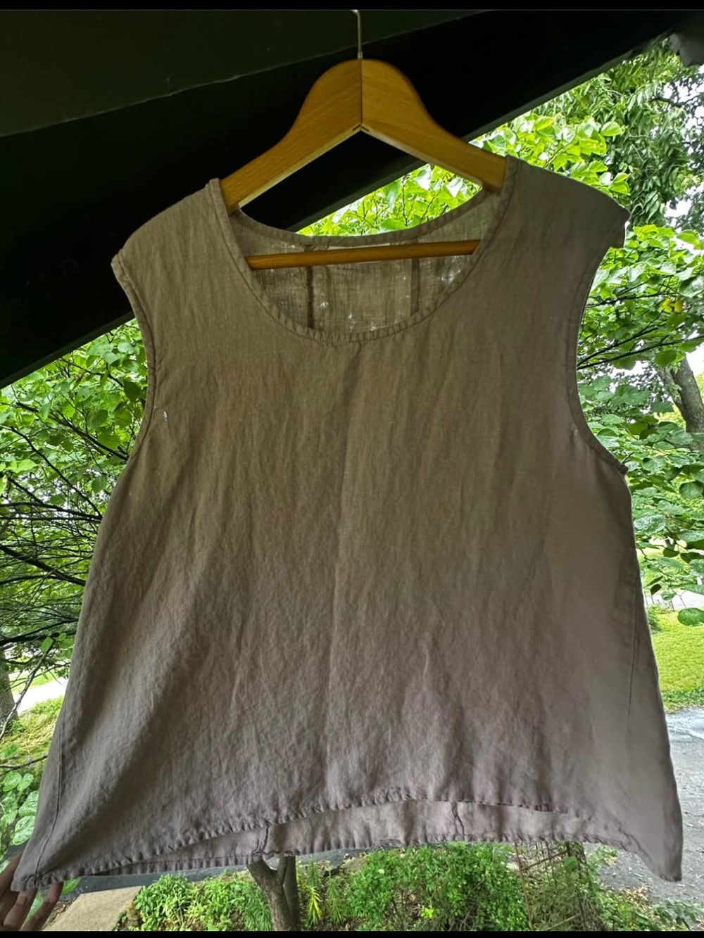 Bryn Walker dusty mauve large linen sleeveless top.